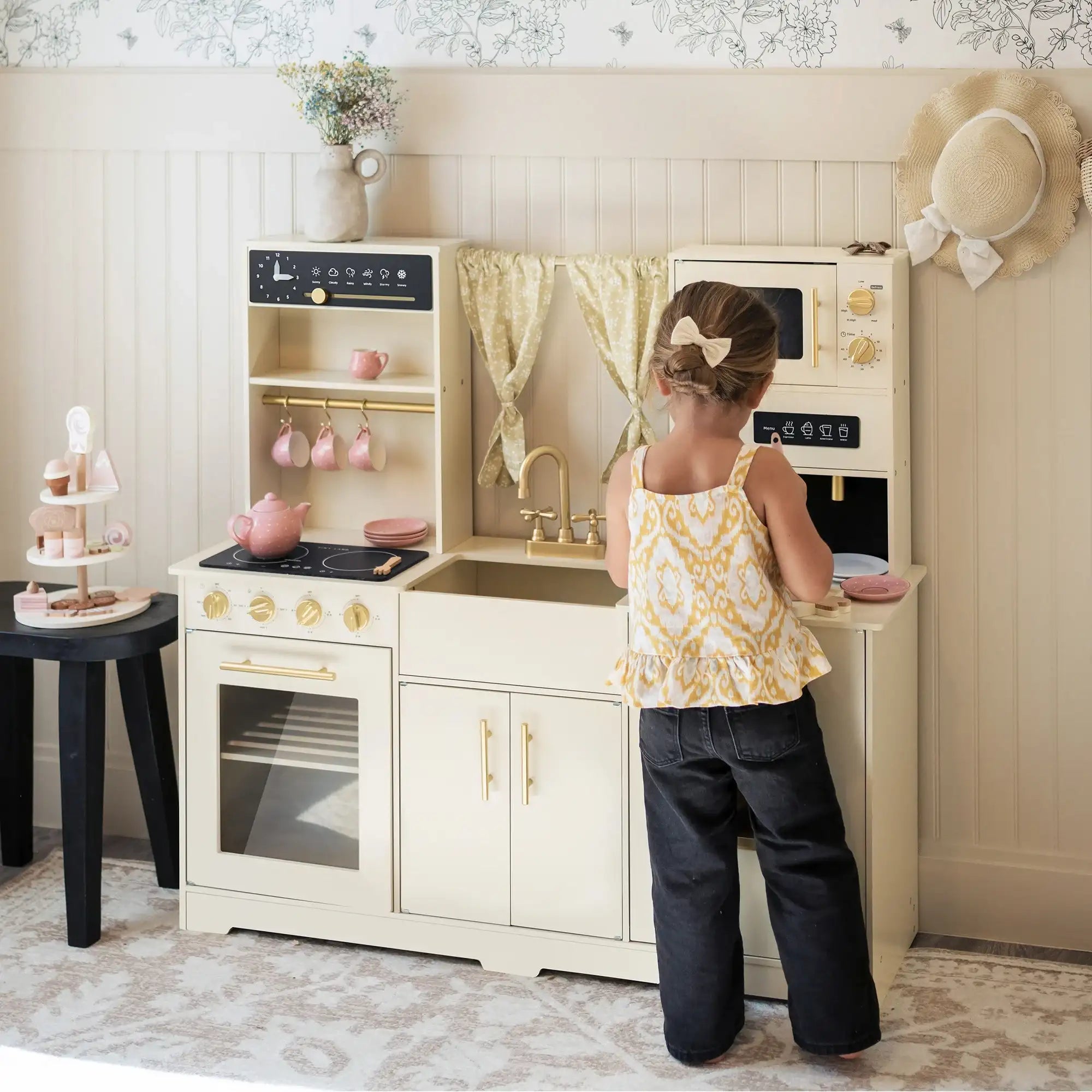 Iconic Kitchen - Cream