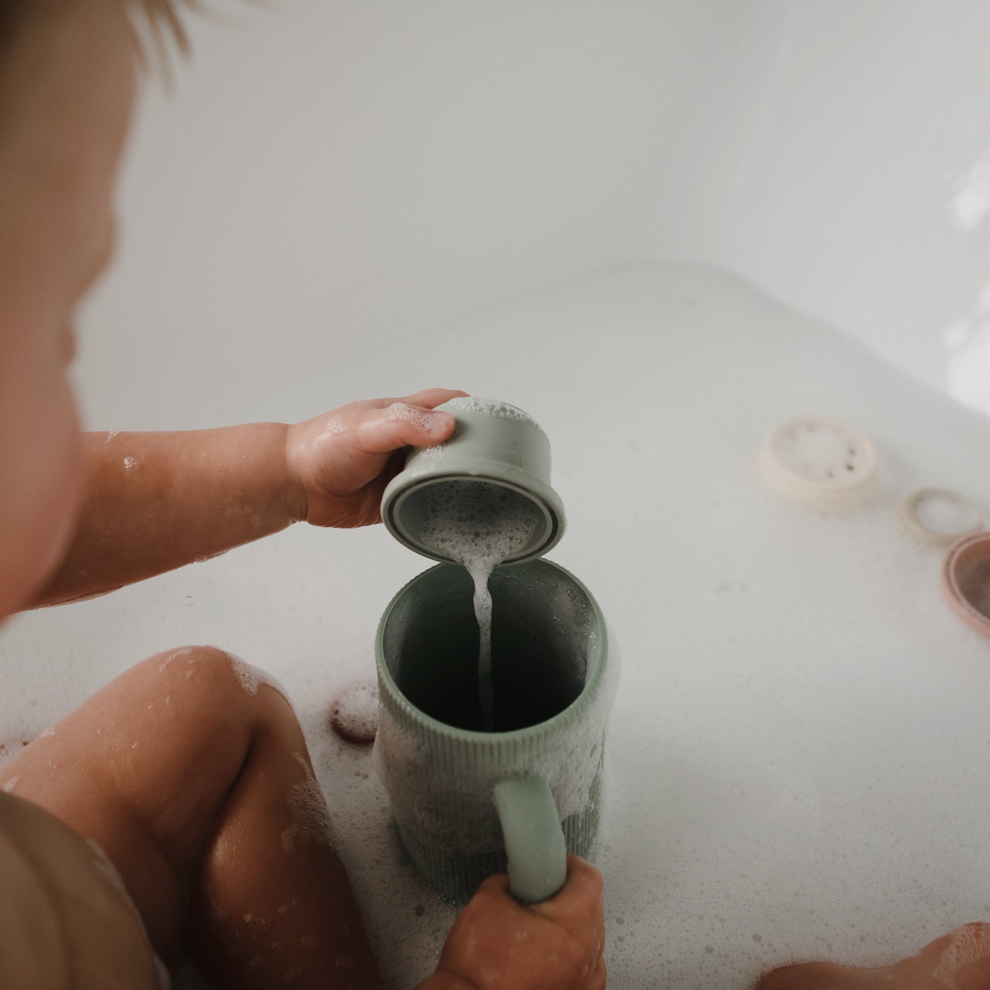 Fluted Modern Baby Bath Time Rinse Cup