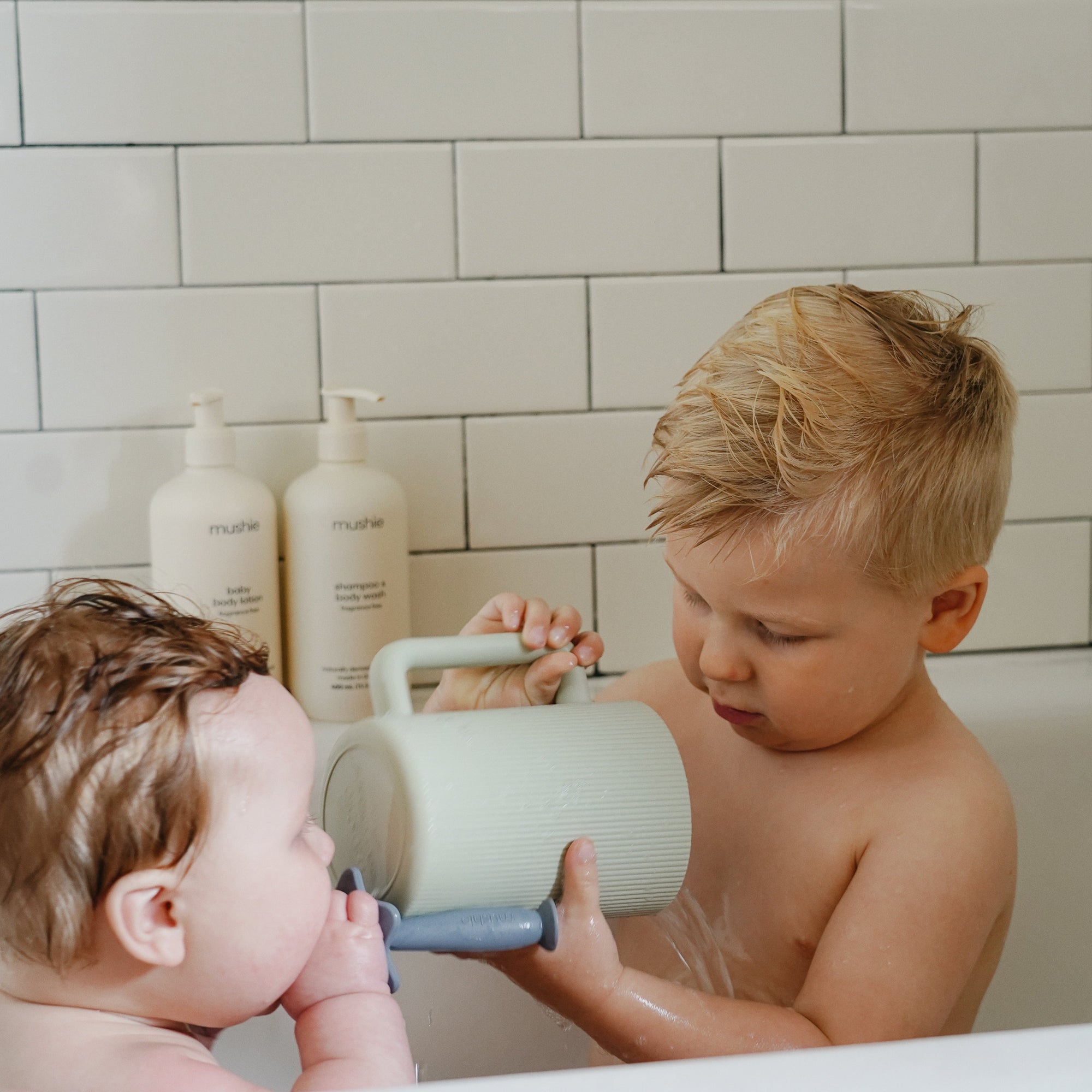 Fluted Modern Baby Bath Time Rinse Cup