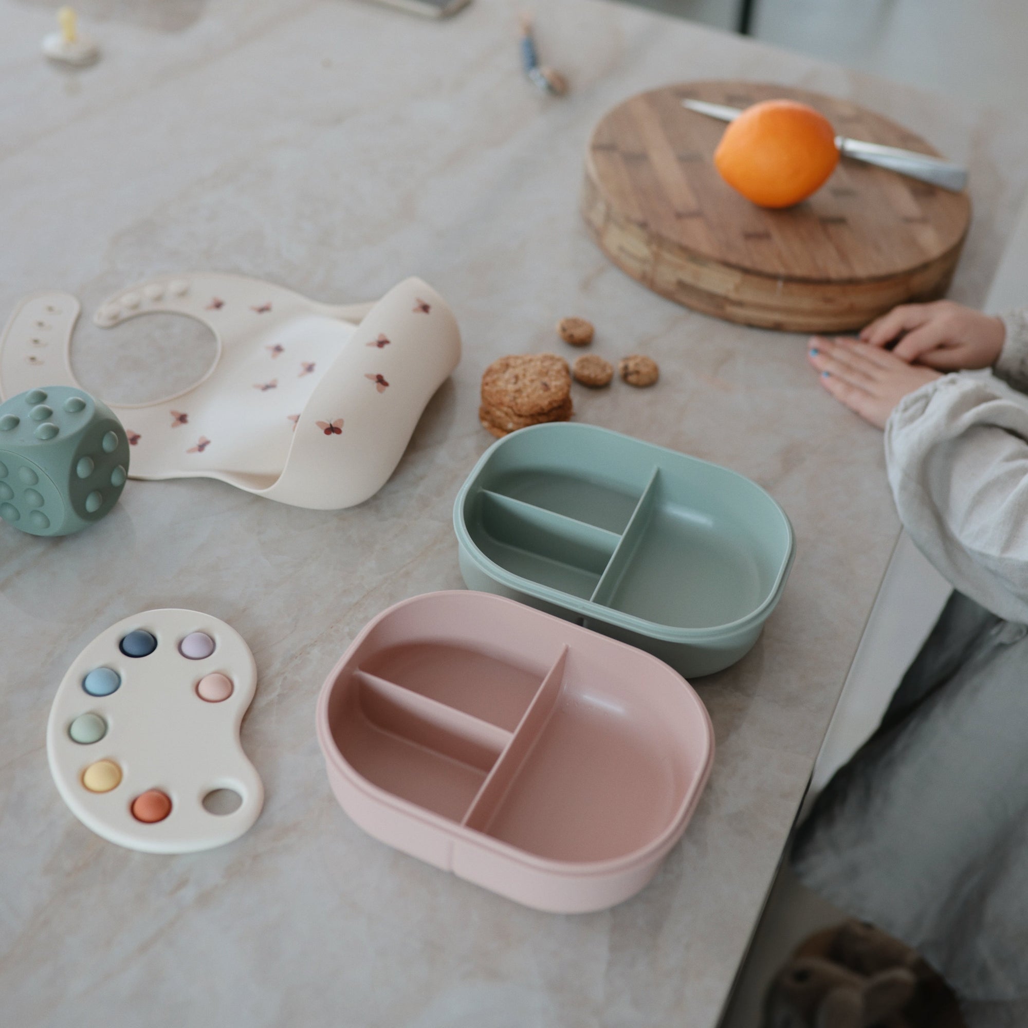Kid's Lunchbox | Travel divided food container