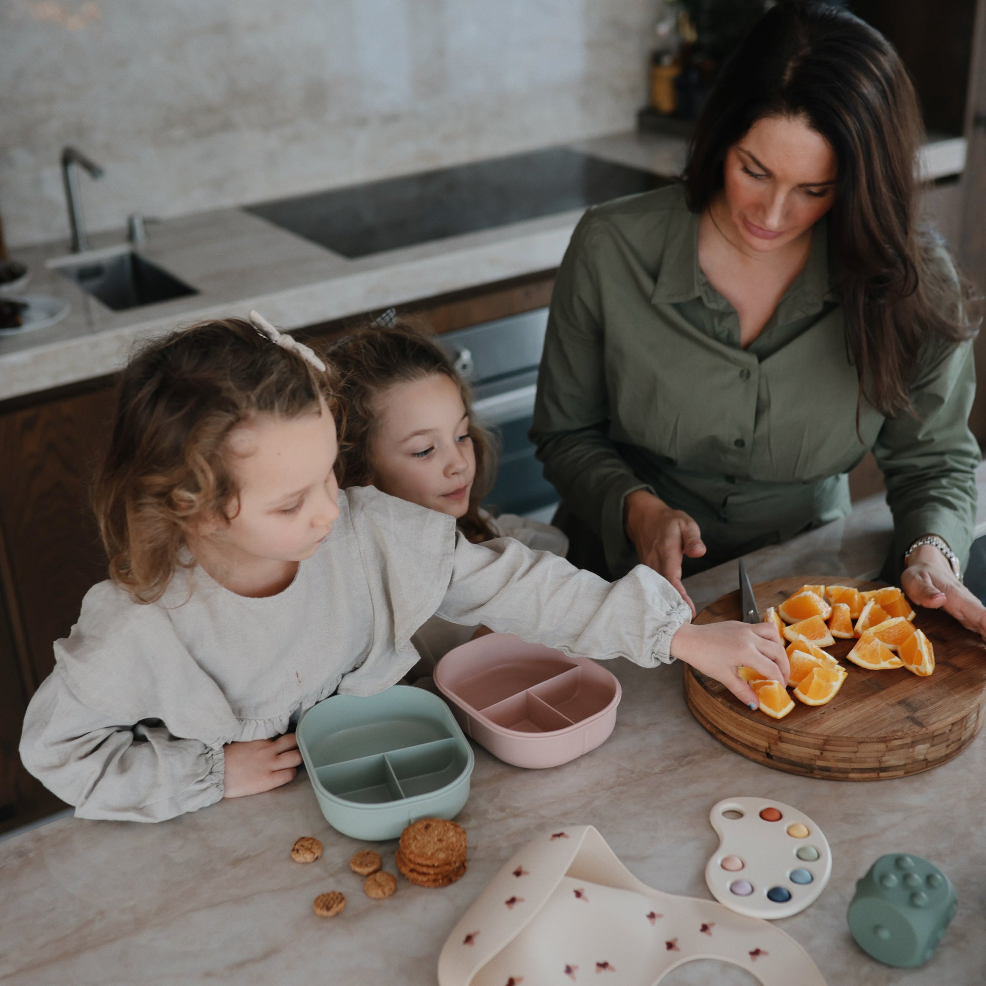 Kid's Lunchbox | Travel divided food container