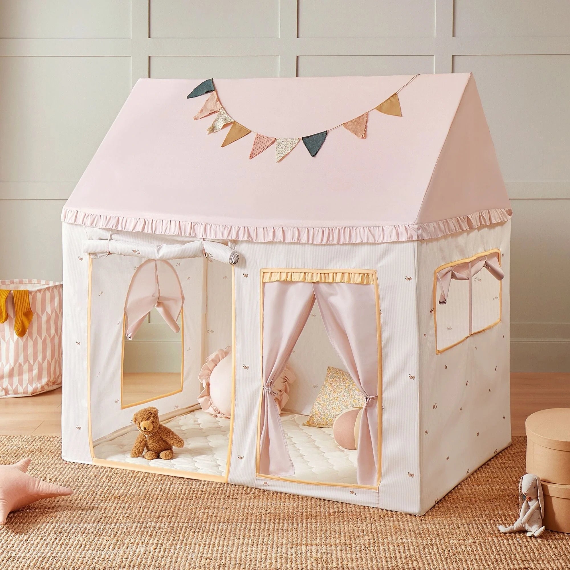 Sweet Citrus Kids Play Tent – White and Pink Indoor Playhouse