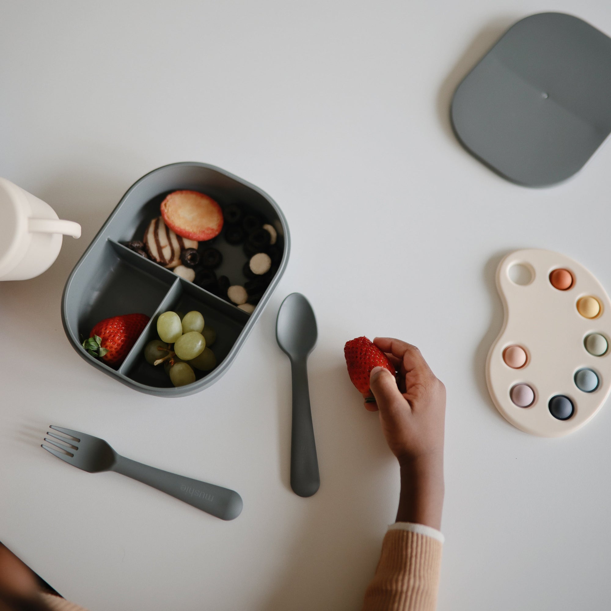 Kid's Lunchbox | Travel divided food container