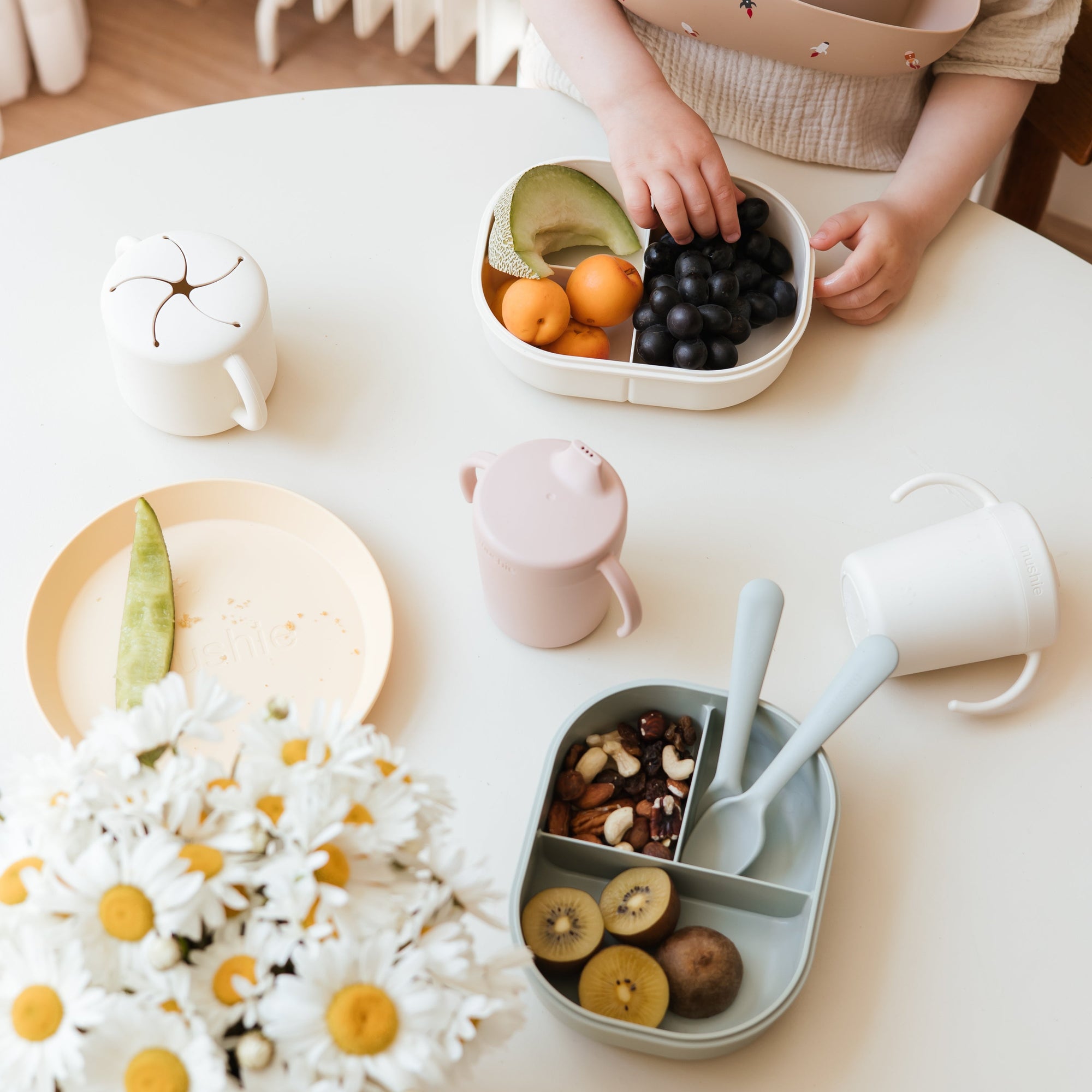 Kid's Lunchbox | Travel divided food container