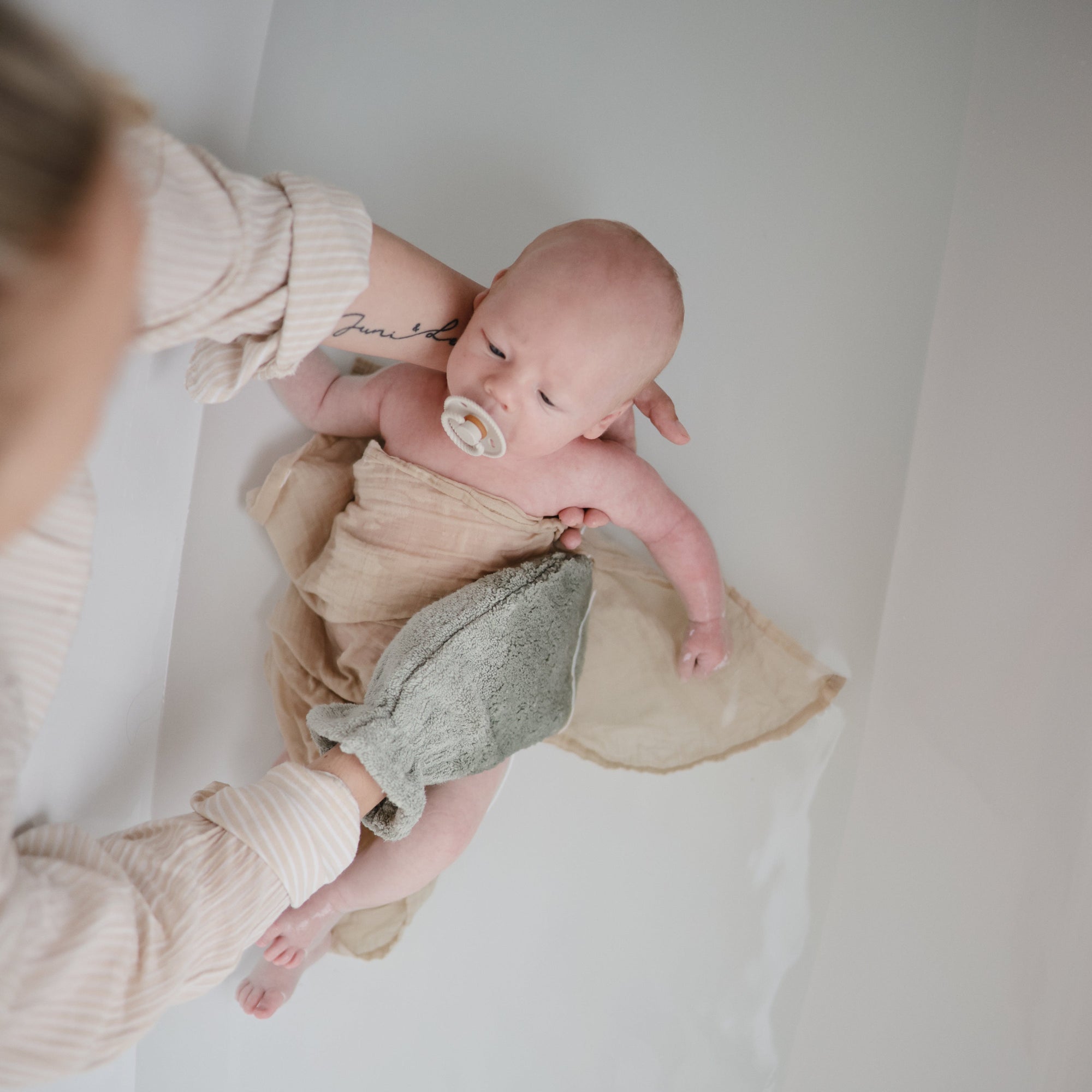 Organic Cotton Baby Bath Mitt 2-Pack