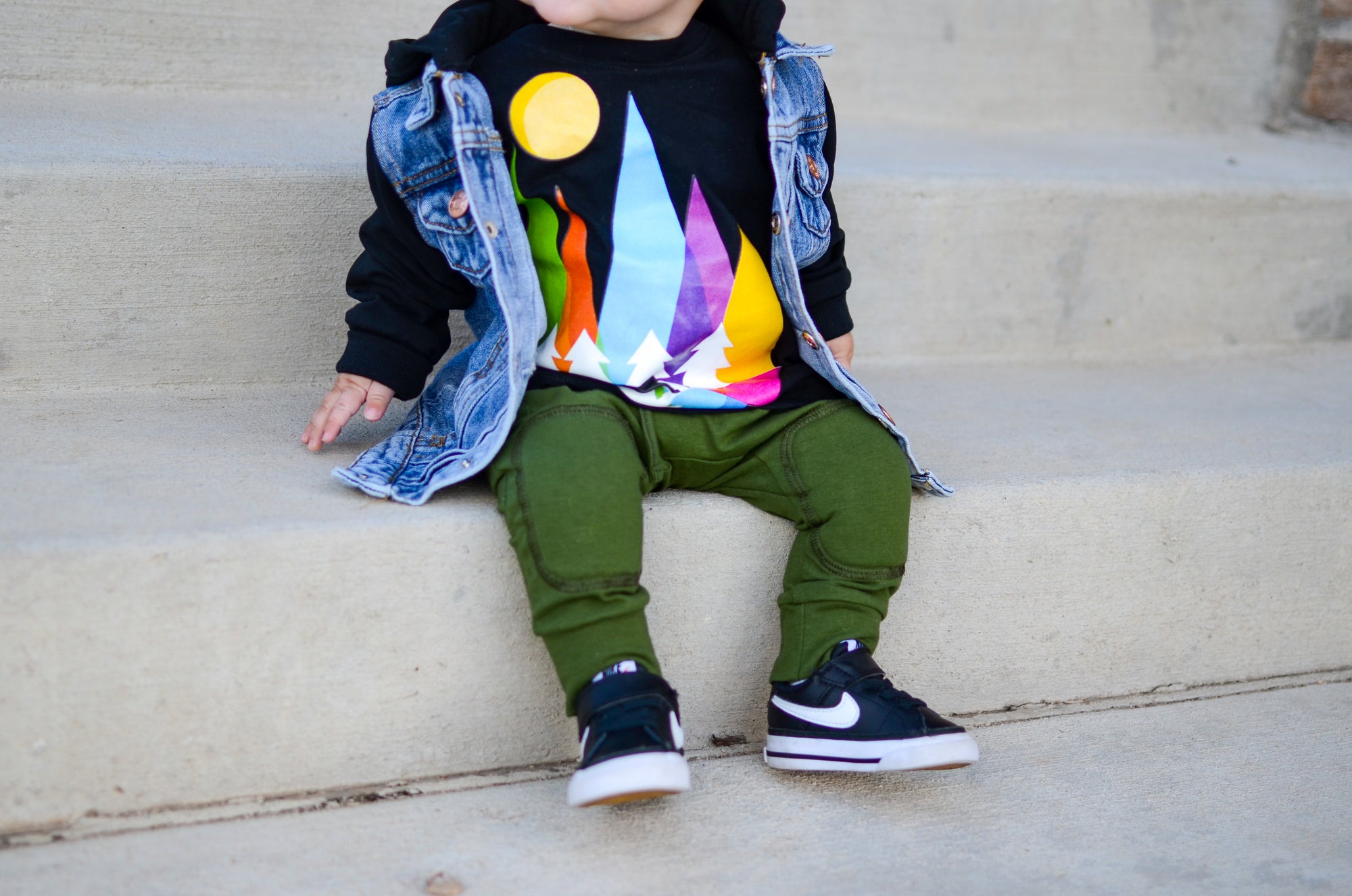 Modern Movers Joggers – Olive (Size 9 to 12 Months)