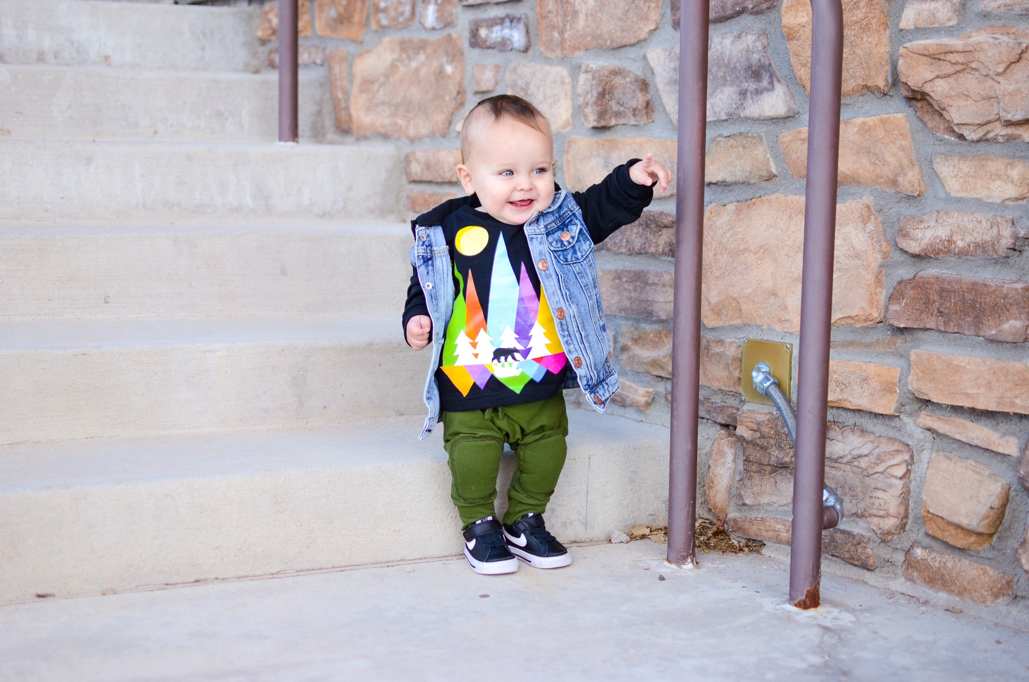Modern Movers Joggers – Olive (Size 9 to 12 Months)
